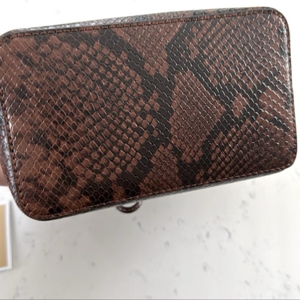 Michael Kors Suri Mini Bag Brown Snake Print NWT - Picture 7 of 10